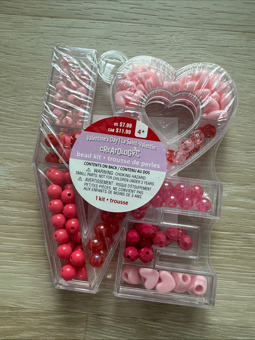 Creatology Valentine’s Day Bead Kit - Pink & Red Heart Beads
